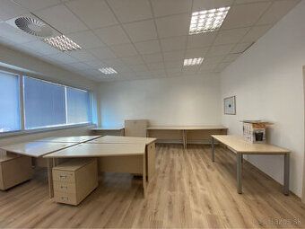 Ponúkame voľný nebytový priestor o výmere 100 m2 na prízemí 