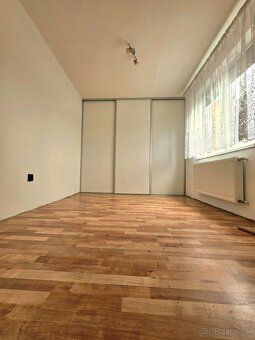 Prenajmem apartman 69m2, s velkou terasou a vlastným parkova
