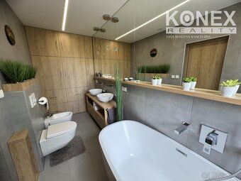 ID:4239 Ponúkame vám jedinečný a PLNE ZARIADENÝ 3-izbový byt
