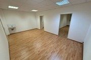 Prenajmeme obchodné a kancelárske priestory v administratívn