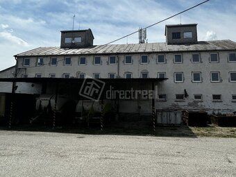 Zrekonštruovaný priestor 150m2, vhodný na sklad, administrat