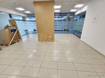 Priestory na kancelárie, obchody, služby od 21 m2 až po 116 