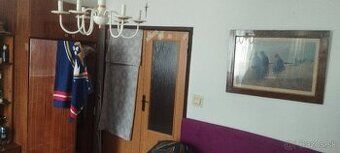 Prenajmem nepriechodnu izbu okolo 25m² za 300€ +depozit 100€