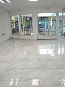 Priestor na prenájom o výmere 55,22m2, klimatizovaný, 1.posc