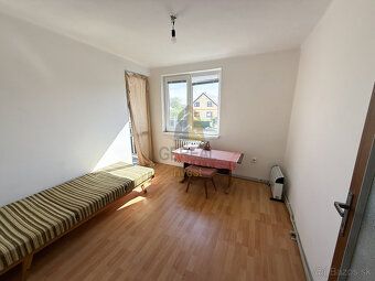 Typ: Rodinný dom Obec: Veľaty
 
Realitná kancelária Bývajte 