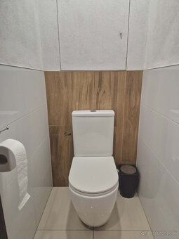 EXKLUZÍVNE NA PREDAJ – Veľkometrážny 3-izbový byt po komplet