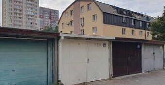 K.ú.p.i.m podzemné garážové státie. Ideálne Rustaveliho aleb