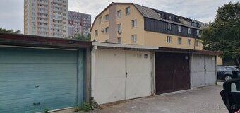 K.ú.p.i.m podzemné garážové státie. Ideálne Rustaveliho aleb