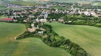EXLUZIVNE ponúkame na predaj pozemok s výmerou 2 006 m², sit