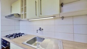 Typ: 1-izbový byt Ulica: Závadská Obec: Bratislava-Rača
Máme