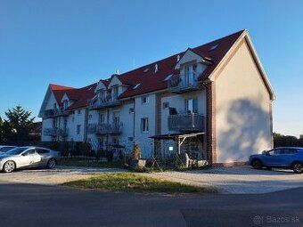 Hladam 1-2-3 i byt vo velkom mederi, na stavu nezalezi Ak ma
