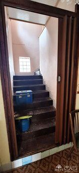 Delta Property ponúka na predaj 2-podlažný rodinný dom posta