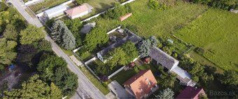#4068
Ponúkame na predaj samostatné pozemky plus prístupová 