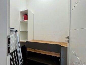 Ponúkame Vám exkluzívne na prenájom  pekné, moderné priestor