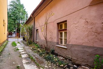 EXKLUZÍVNE - ponúkame na predaj rodinný dom v centre mesta Ž