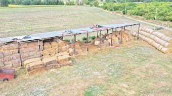 Ponúkam na predaj areál s celkovou rozlohou 7300 m2, v ktoro