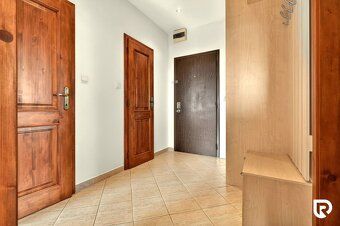 RADO |3 izbový byt Dubnica nad Váhom Centrum II - zariadený
