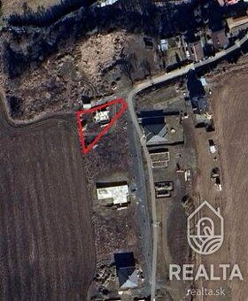 Predám 4 ha poľnohospodárskej pôdy v k.ú. Tvarožná
2230m2 or