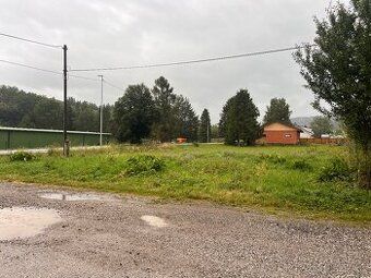 Predám 4 ha poľnohospodárskej pôdy v k.ú. Tvarožná
2230m2 or
