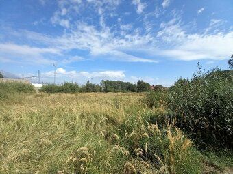 Na predaj – stavebný pozemok vo Svite, ul. Hlavná (8793 m²)|