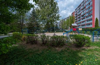 Typ: Garsónka Ulica: Kalinovská Obec: Košice-Dargovských hrd