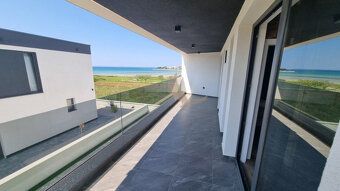 Typ: Vila Ulica: Privlaka Obec:
EXKLUZÍVNA VILA S PANORAMATI