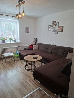 EXKLUZÍVNE IBA U NÁS!
Hľadáte dokonalé rodinné bývanie, kde 