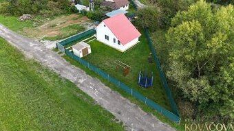 Typ: Chata Ulica: trenčianske stankovce Obec: Trenčianske St
