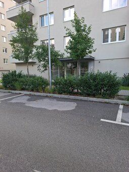 Ponúkam dlhodobý prenájom parkovacieho miesta v Žiline na Ze