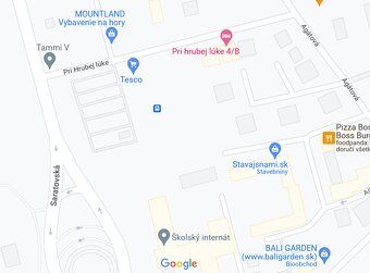Ponukame vonkajsie parkovacie statie rozmer cca 2,4m x 5,5m 