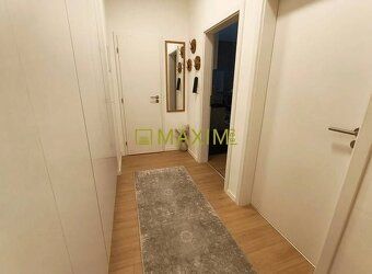 Ponúkame na predaj pekný dvojizbový byt o celkovej výmere 58