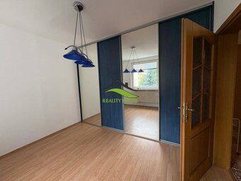 REALITY HOUSE Vám ponúka :
Priestranný a príjemný 3 izbový b