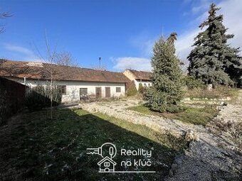Ponúkame na predaj pozemok pre rodinný dom o výmere 731 m² v