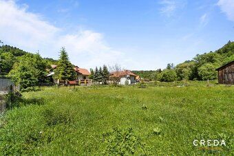 CREDA REAL ESTATE Vám ponúka na predaj stavebný pozemok pre 