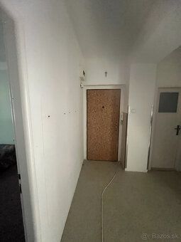 Typ: 3-izbový byt Obec: Dunajská Streda
Ponúkame na predaj p