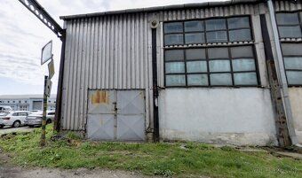 Ponúkame na prenájom veľkú multifunkčnú halu, ideálnu na výr
