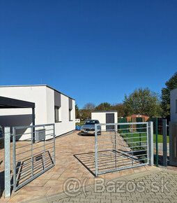 Predám dom 200m2 1100m2 pozemok nové plastové okná 7 izieb +