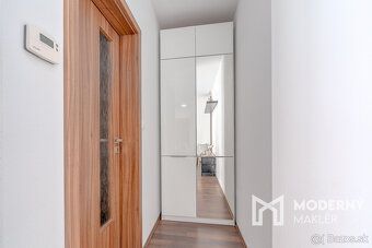 Typ: 1-izbový byt Ulica: Cementárenská Obec: Stupava
Moderný