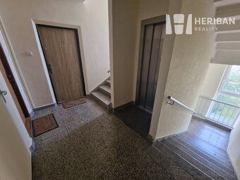 Realitní makléri Peter Heriban a Klaudia Heribanová Vám ponú