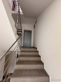 Typ: Kancelárske priestory Obec: Dunajská Streda
Na prenájom