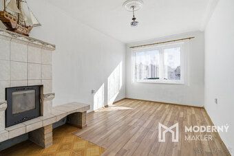 Typ: Rodinný dom Ulica: - Obec: Fiľakovo
Moderný maklér ponú