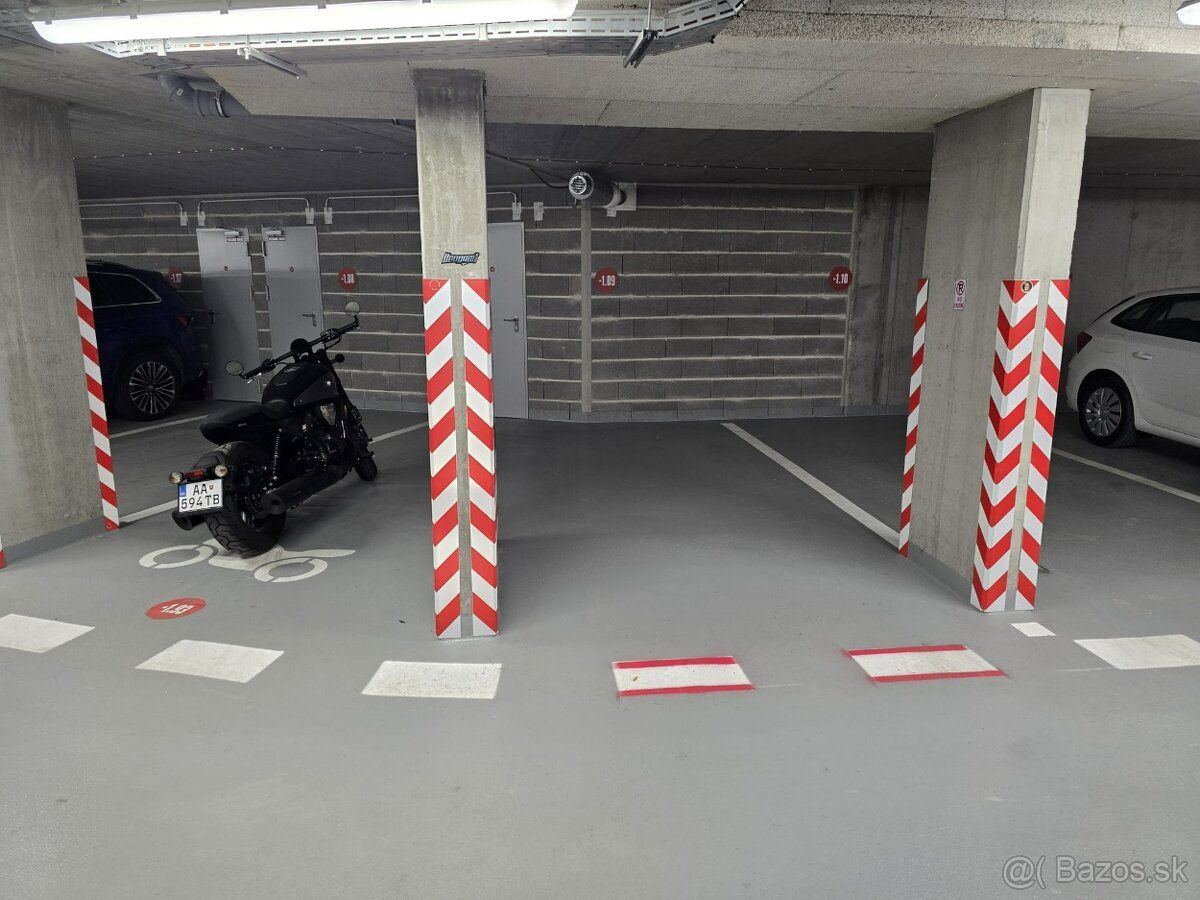 Na predaj garážové státie – Čerešne Fine Living, Dúbravka.
P