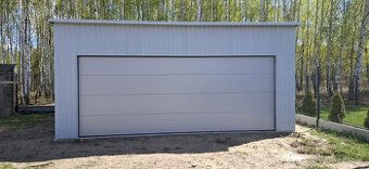 Predám plechovú garáž 6x5m Sekcionálna brána: 3m x 2m. Výška