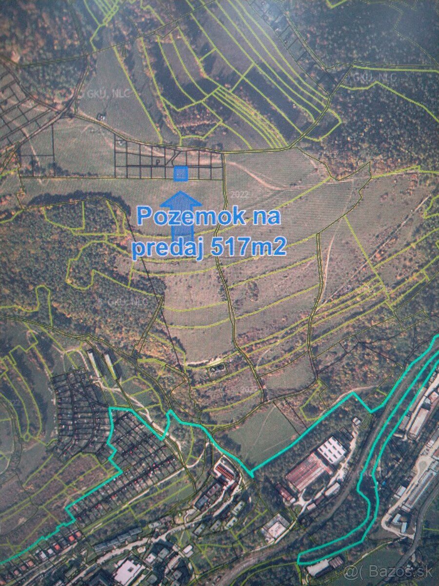 - Predám pozemok 517m2 kat. územie Gelnica par.č. 2900/25 + 