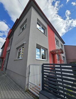 Ponúkame priestory na prenájom v centre mesta Považská Bystr