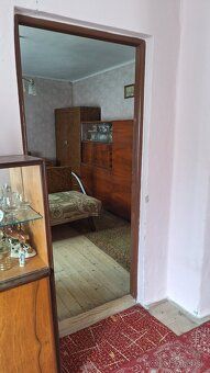 Ponúkam na predaj t.č.2izbový rodinný dom v obci Suchohrad, 