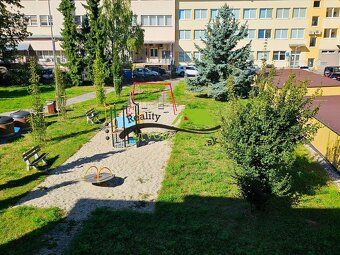 Ak hľadáte priestranný a zrekonštruovaný byt na prenájom v S