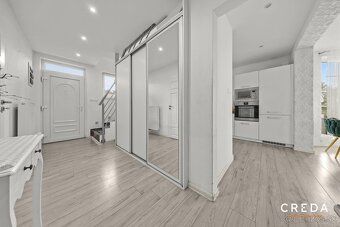 CREDA REAL ESTATE Vám exkluzívne ponúka na predaj modernú no