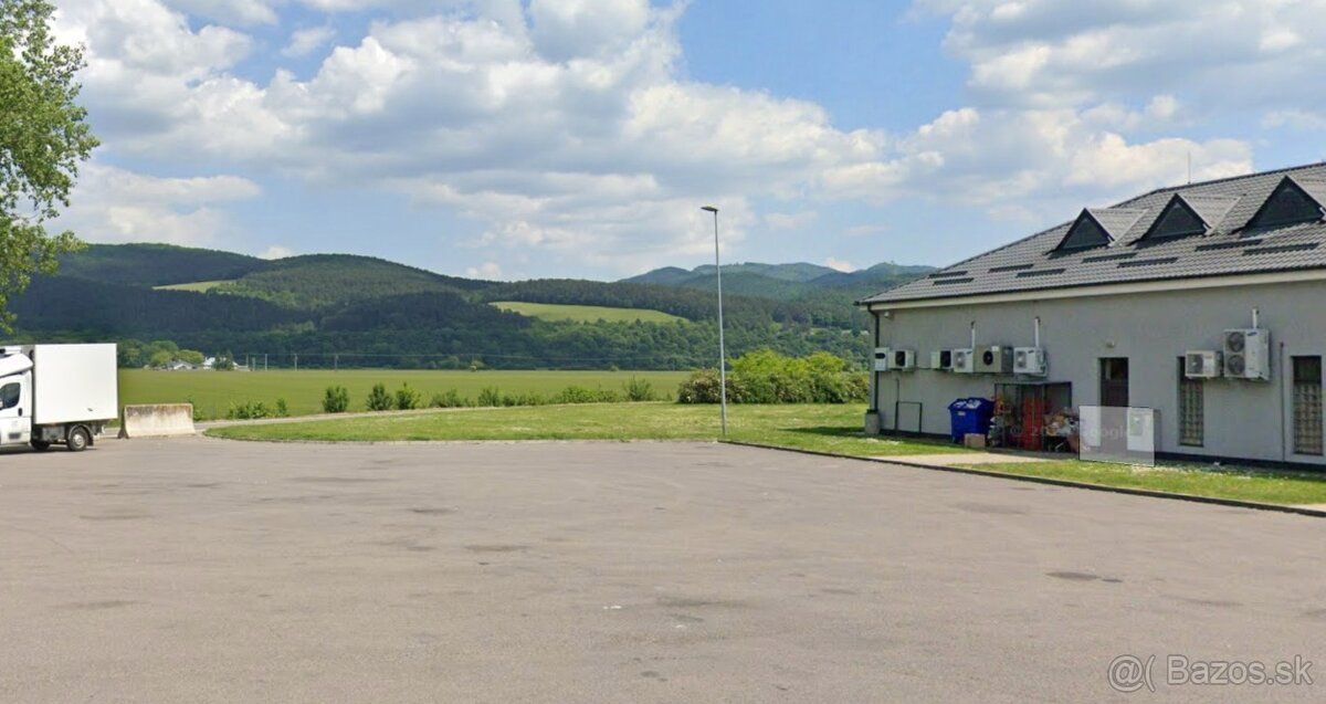 Ponúkame na predaj ornú pôdu o celkovej výmere 1444 m², vo v