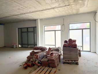 Realitná kancelária KNB - Komerčné Nehnuteľnosti Bratislava 